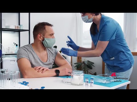 Vaccino anti-RSV, protezione per anziani e fragili: meno ricoveri e risparmi fino a 8 euro per ogni